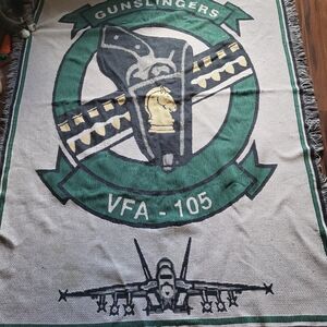 Gunslingers VFA-105 Tapestry Blanket